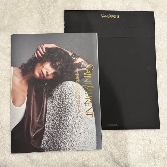 Saint Laurent Totebag in Fleece - Picture 9 of 11